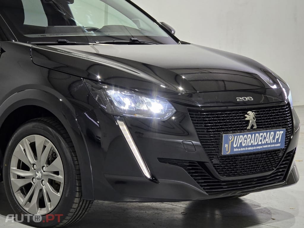 Peugeot E-208 50 kWh Style