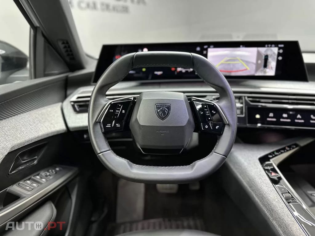 Peugeot 3008 1.2 Hybrid Allure Pack e-DCS6