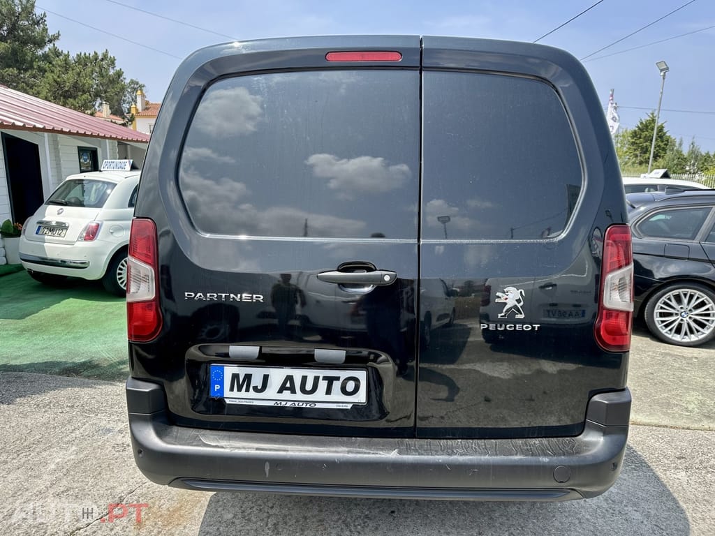 Peugeot Partner 1.5 BlueHDi Pemium Longa