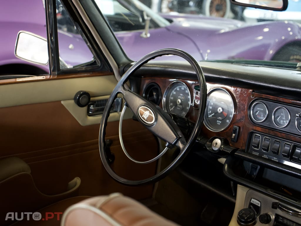 Jaguar XJ6 2.8
