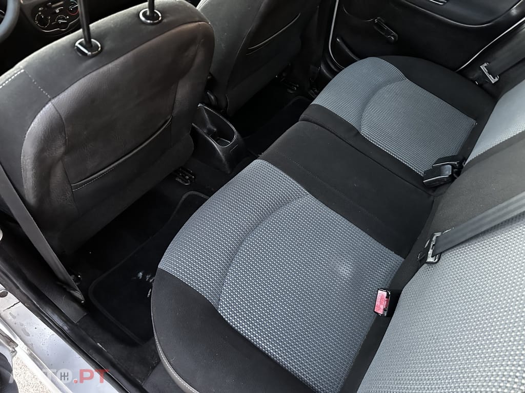 Peugeot 206 1.1 Color Line