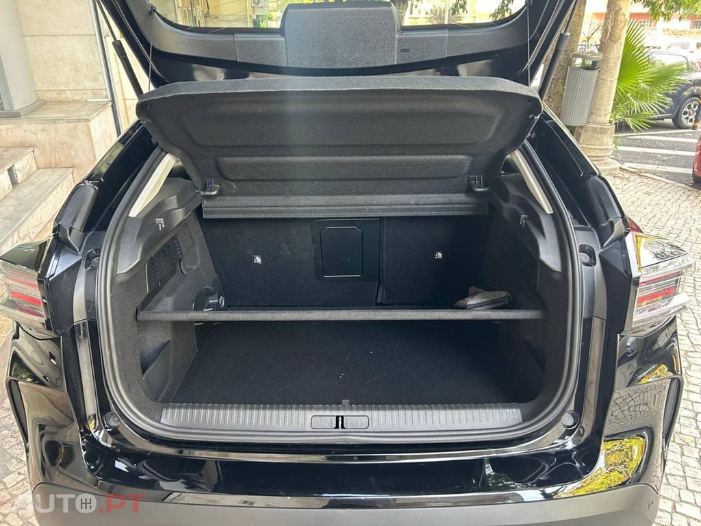 Citroen C4 1.2 Hybrid Max e-DSC6