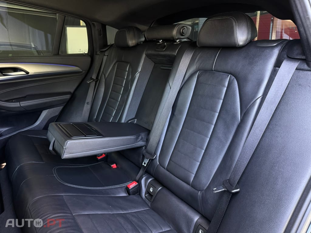 BMW X4 M M40 d Auto
