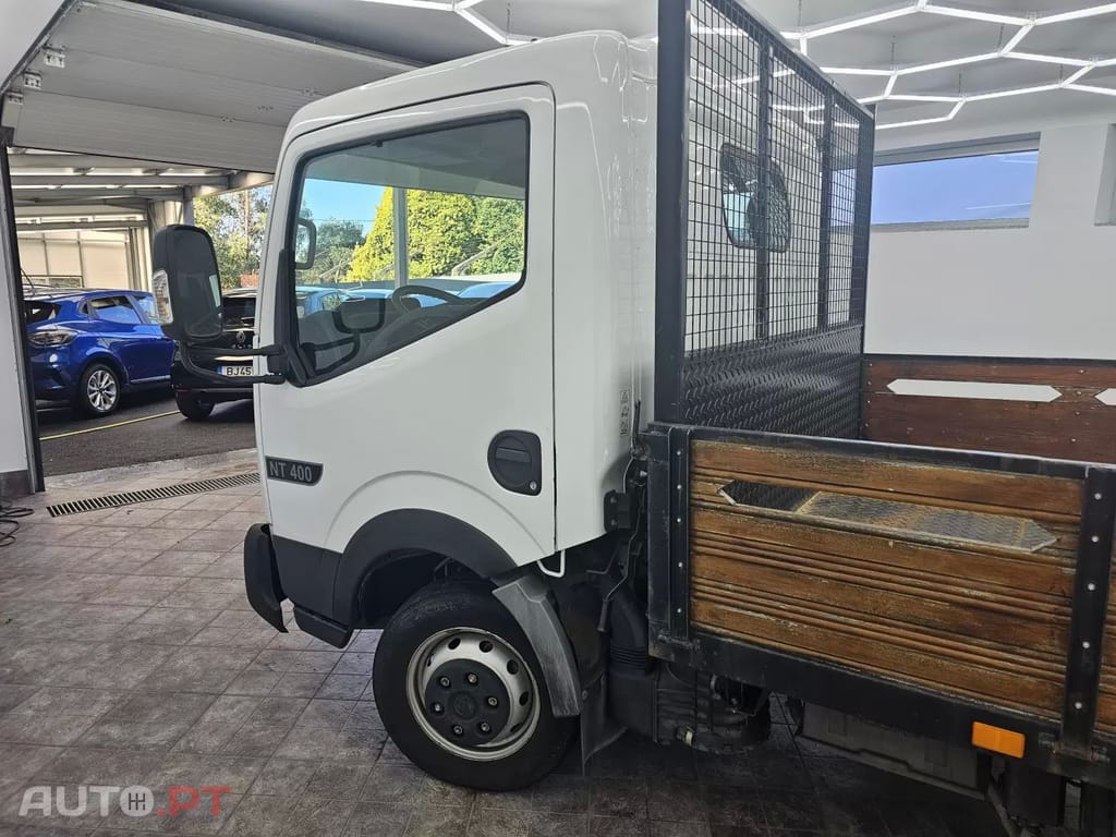 Nissan Cabstar Cabstar NT400 35.13