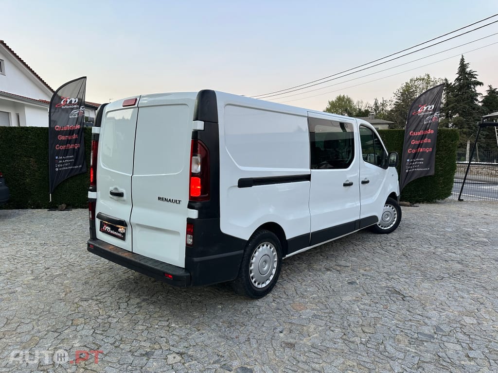 Renault Trafic 1.6 dCi L2H1 6 Lugares