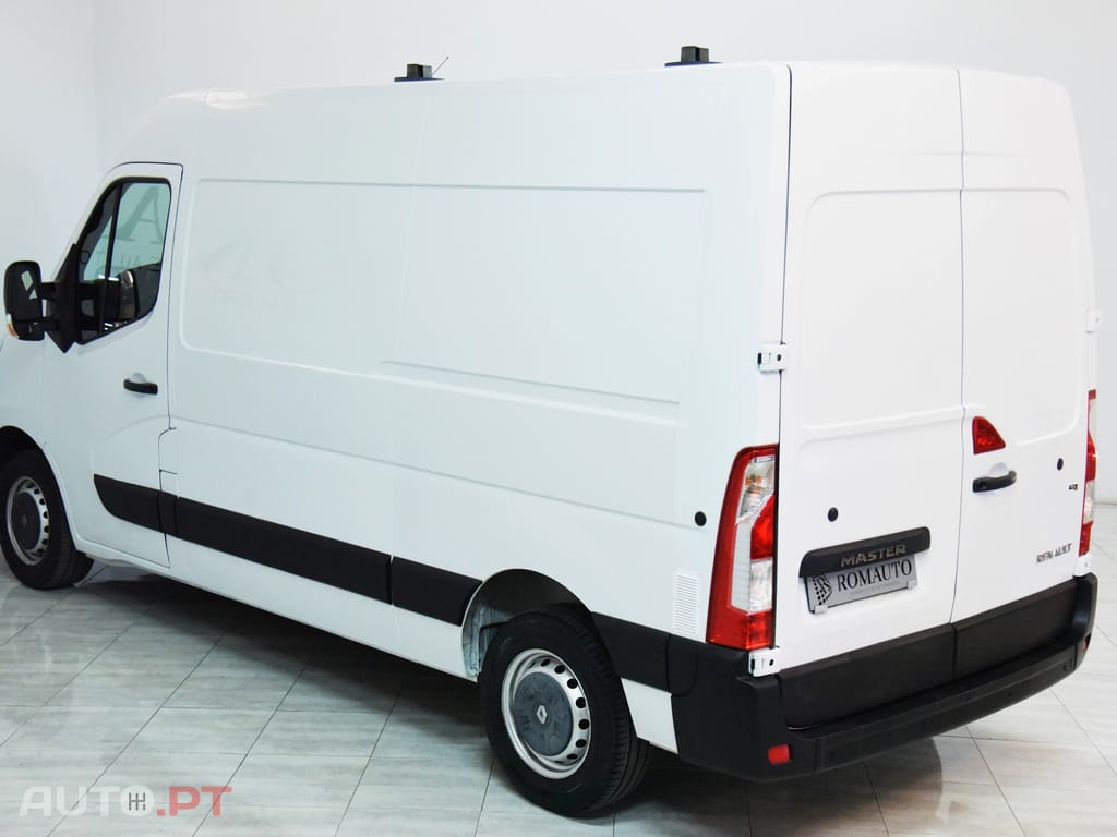 Renault Master 2.3 dCi L2 H2 3.5T