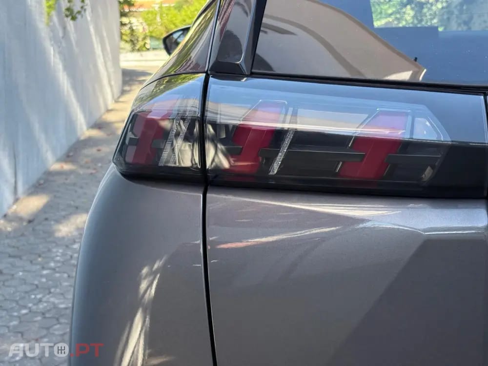 Peugeot 2008 1.2 PureTech Allure
