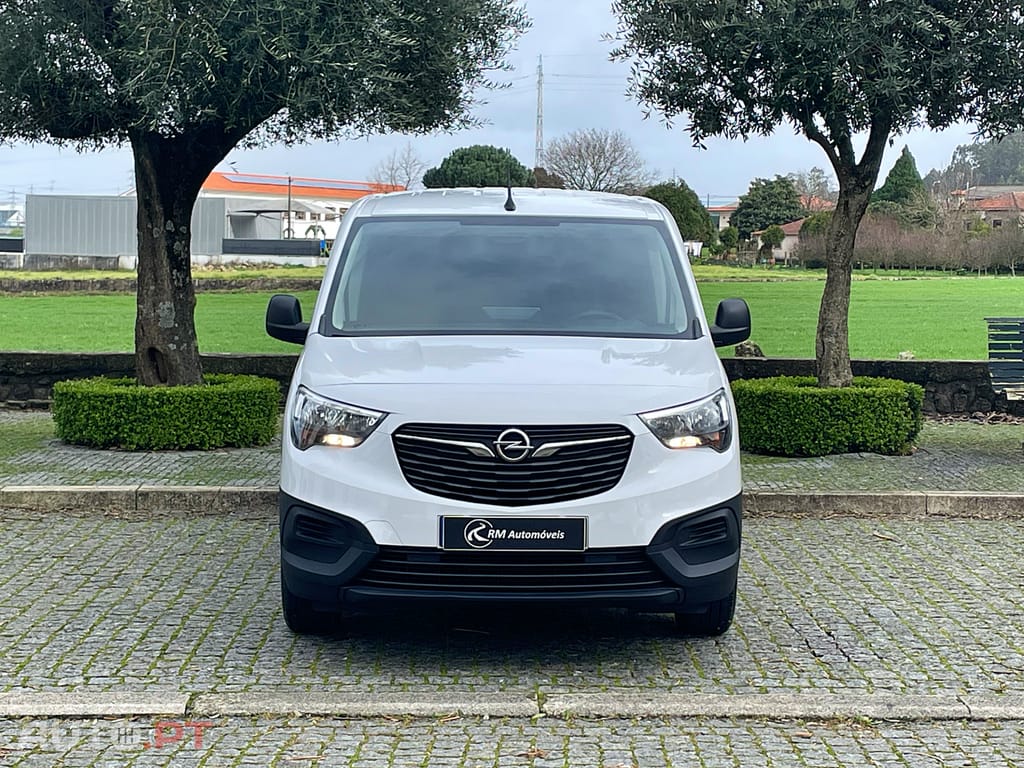 Opel Combo 1.5 CDTI IVA Dedutível