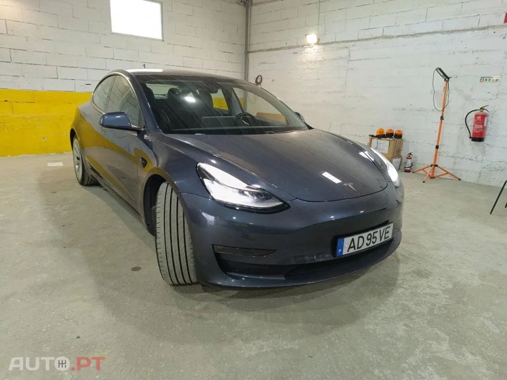 Tesla Model 3 Long Range Tração Integral