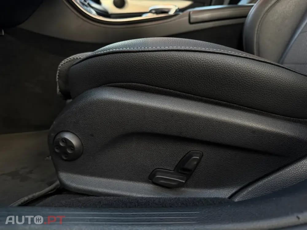 Mercedes-Benz E 300 de AMG Line