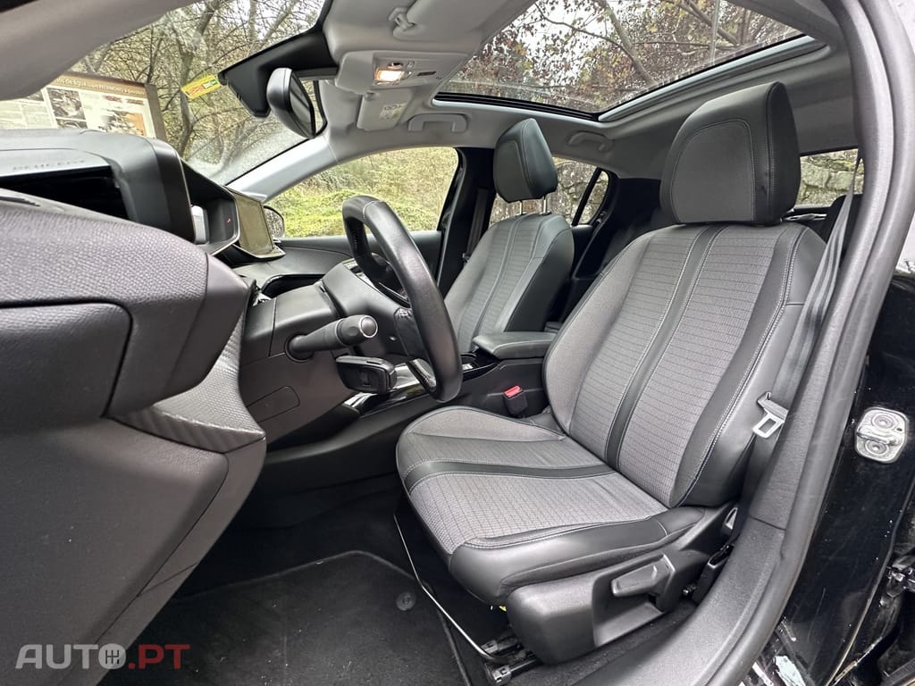 Peugeot 208 1.5 BlueHDi Allure
