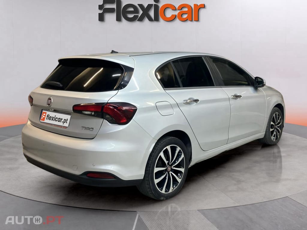 Fiat Tipo 1.3 M-Jet Lounge