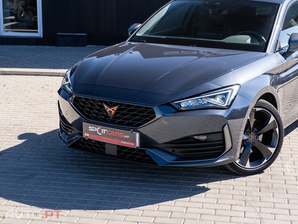 Cupra Leon 1.4 e-Hybrid MID DSG