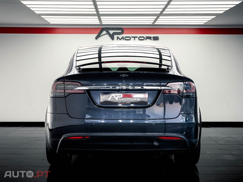 Tesla Model X 100 kWh Long Range AWD