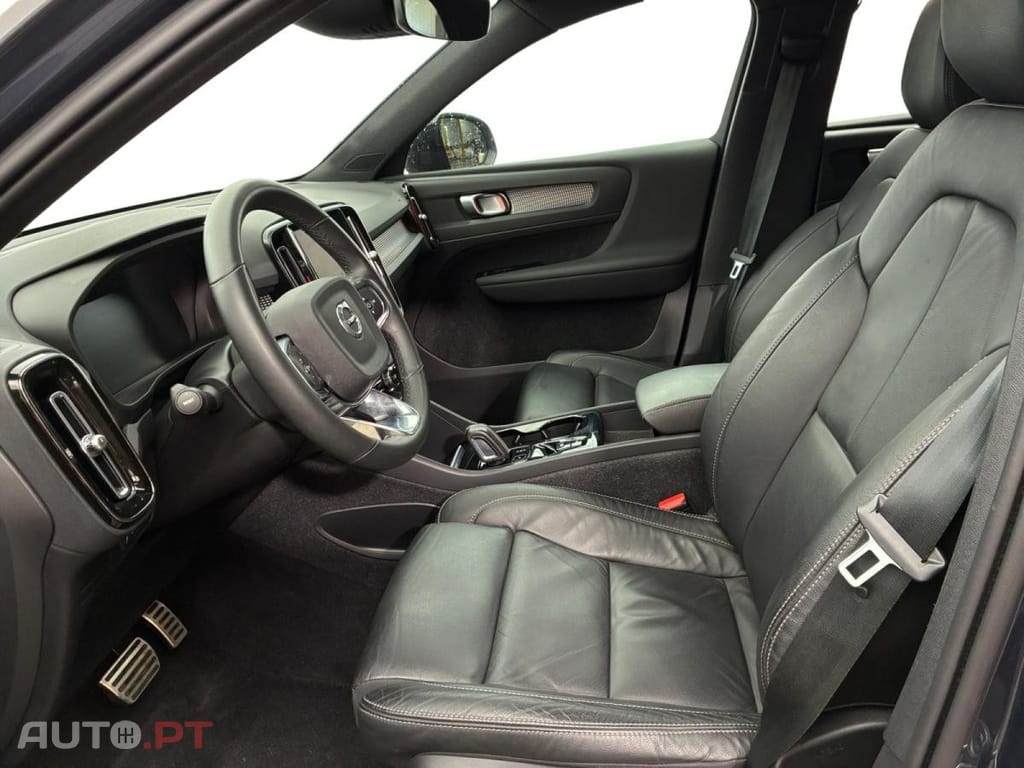 Volvo XC40 T5 Recharge R-Design DCT7