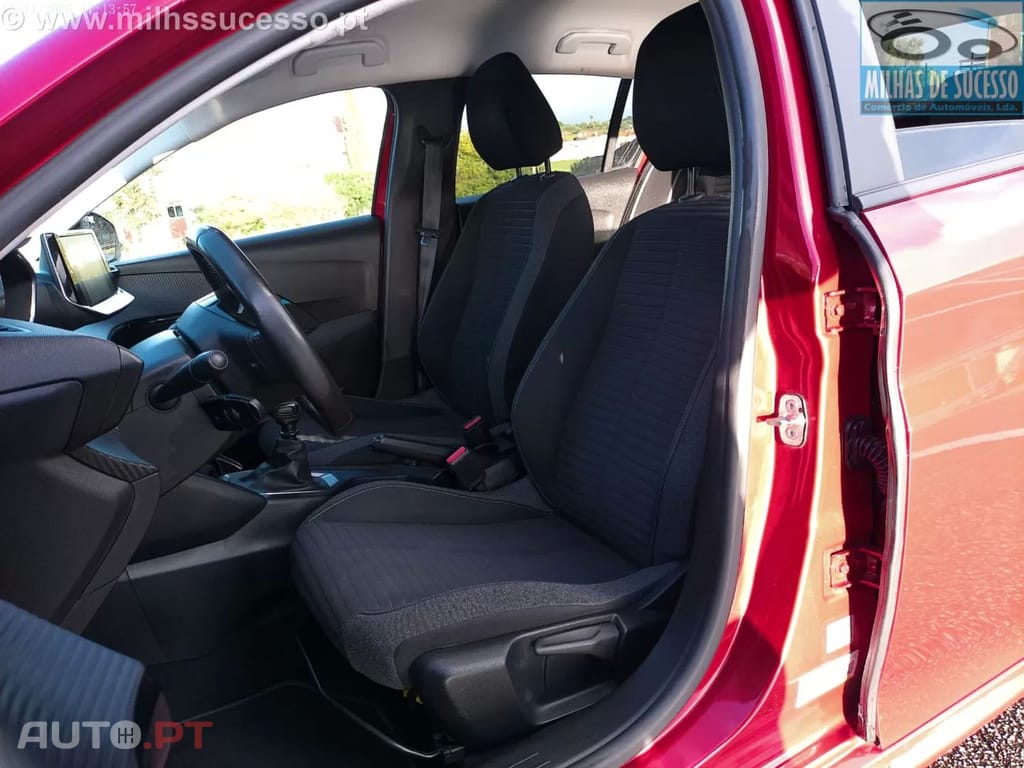 Peugeot 208 PureTech 100 Style