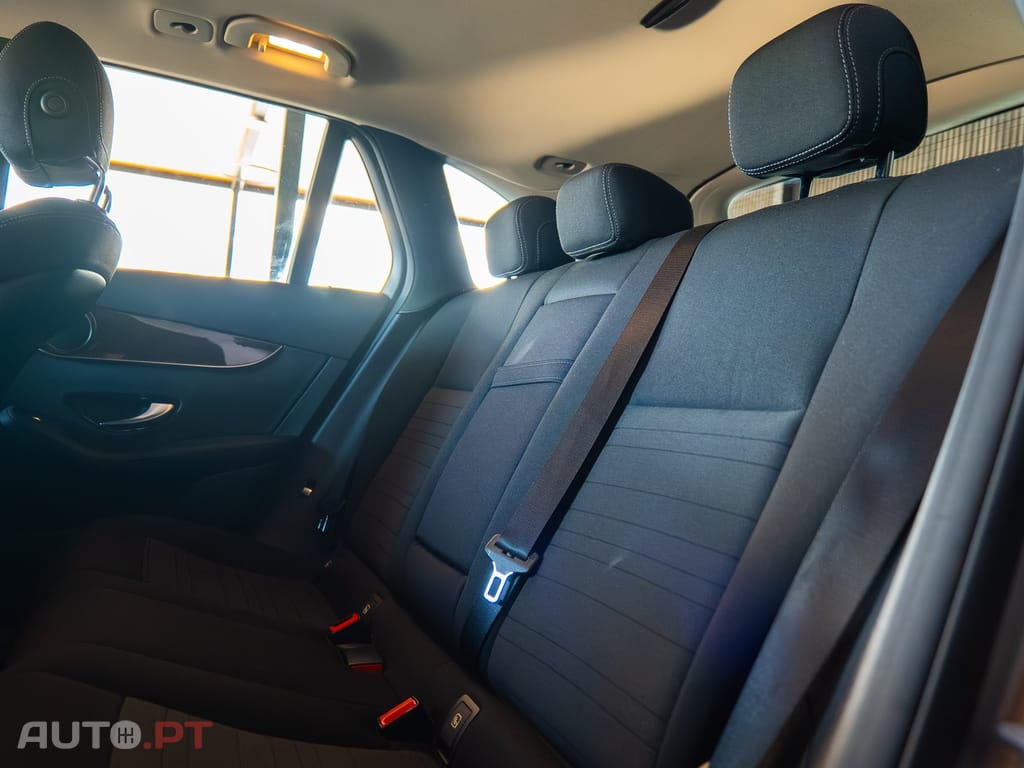 Mercedes-Benz GLC 220 d 4Matic 9G-TRONIC