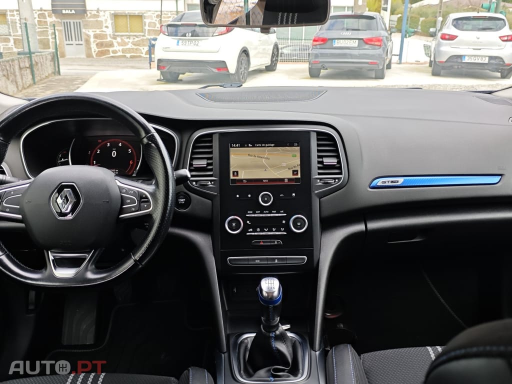Renault Mégane 1.2 TCE GT Line — fotografia 7