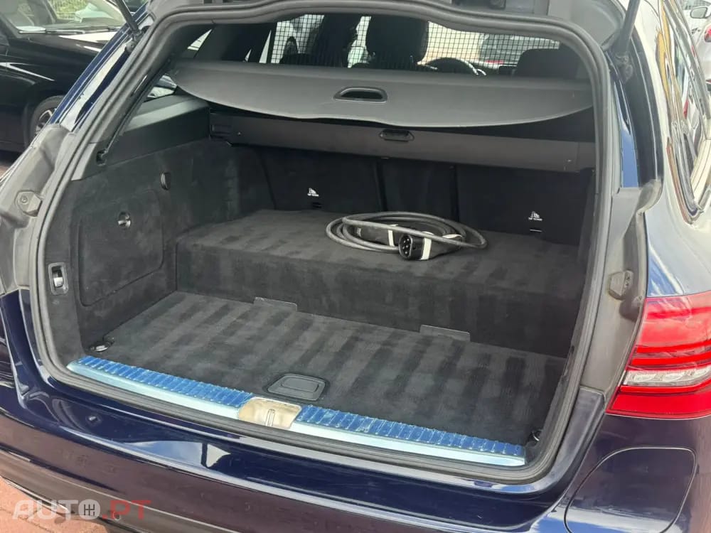 Mercedes-Benz C 300 de T 9G-TRONIC Night Edition