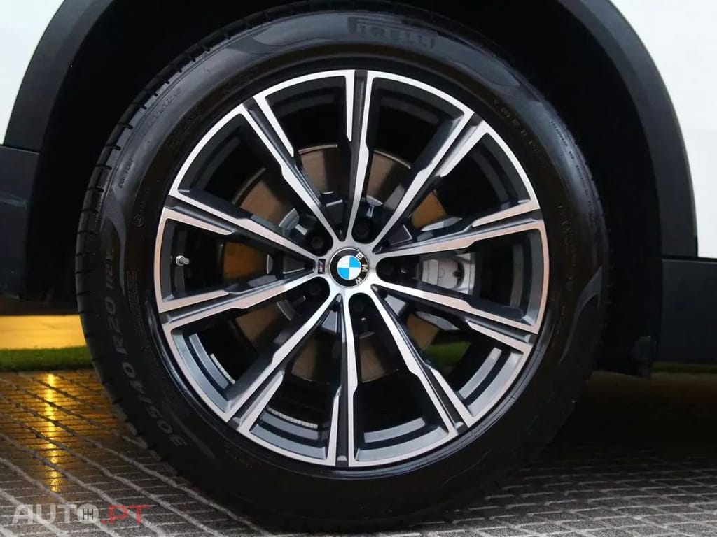 BMW X5 45 e xDrive Pack M