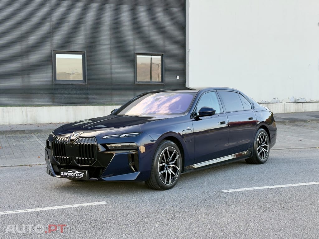 BMW 750 e xDrive Pack-M Pro