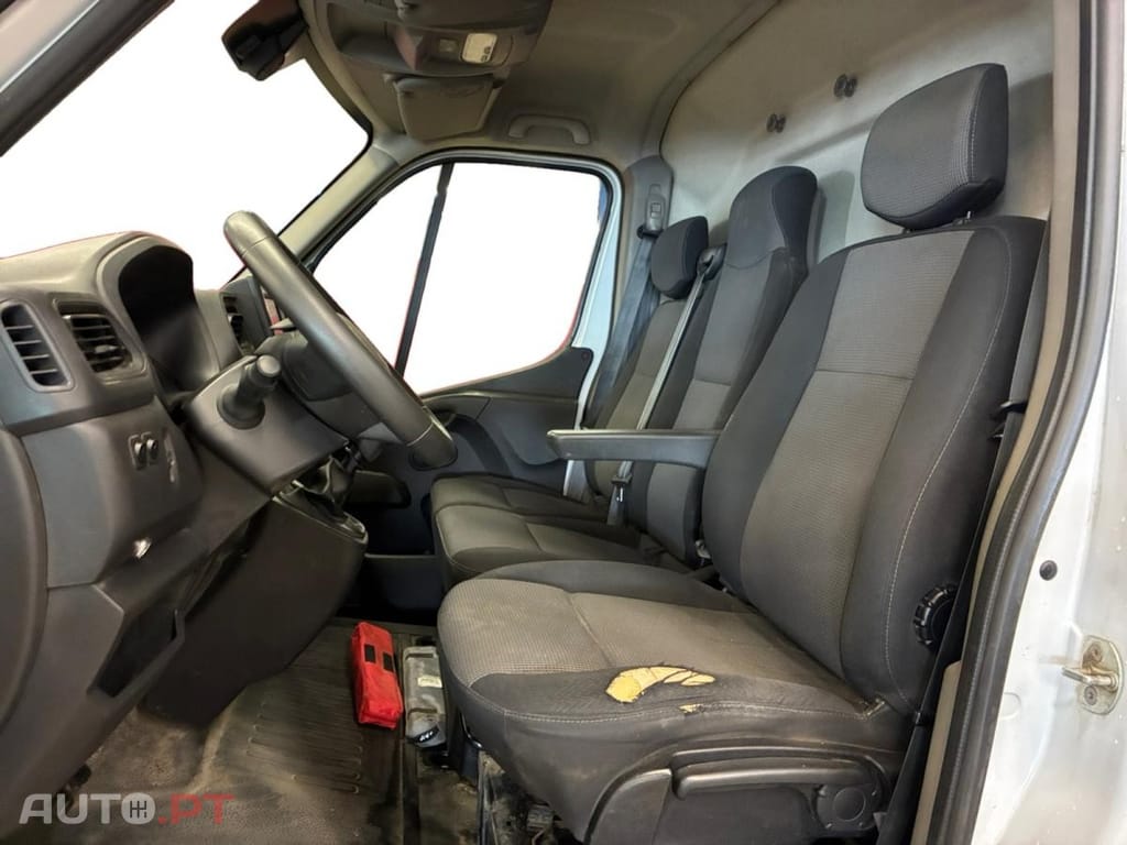 Renault Master 2.3 dCi L2H2 3.5T