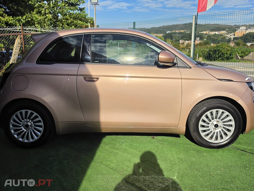 Fiat 500e 42kWh ICON