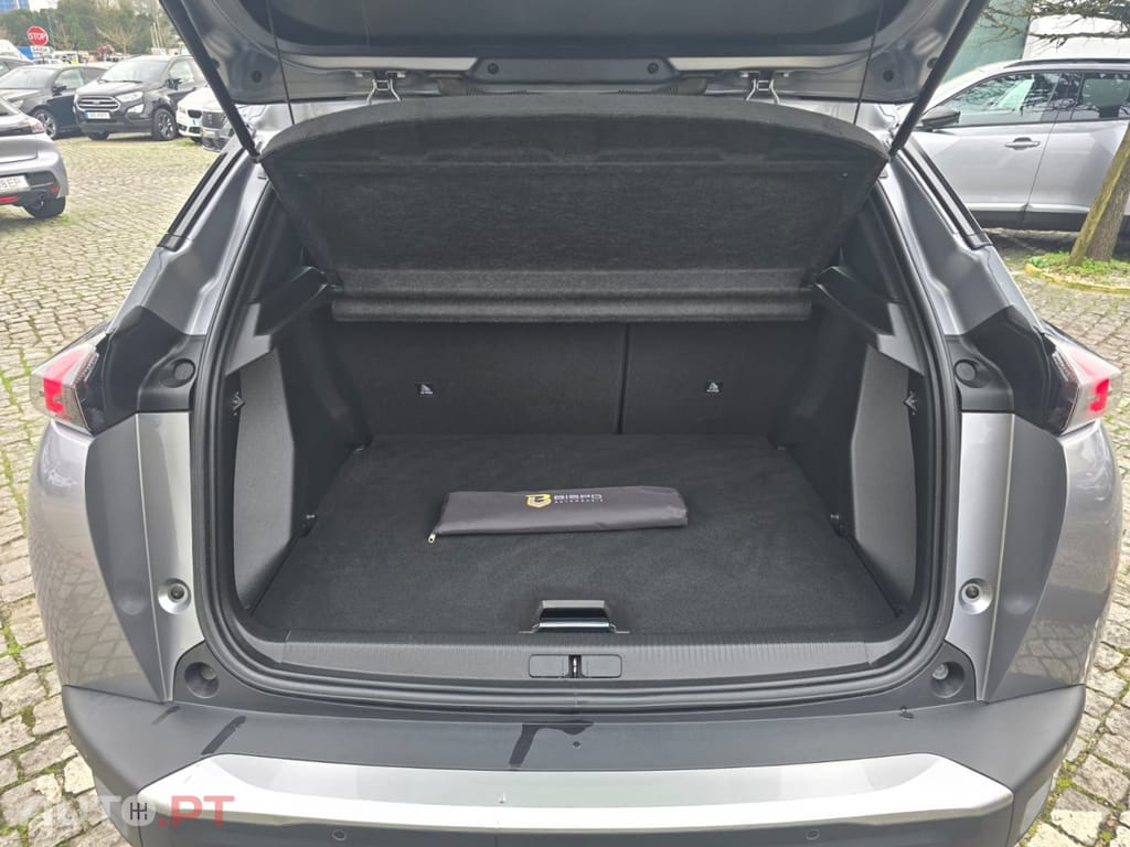 Peugeot 2008 PureTech 100 Style