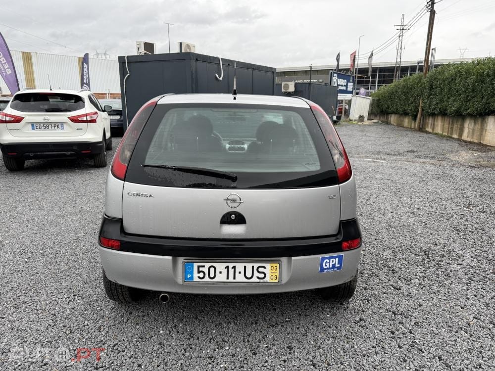 Opel Corsa 1.2 16V Enjoy