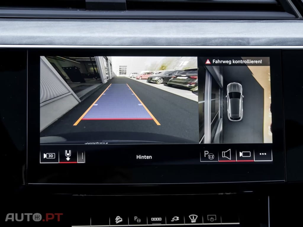 Audi Q8 E-Tron I.V.A DEDUTIVEL  55 quattro S LINE 