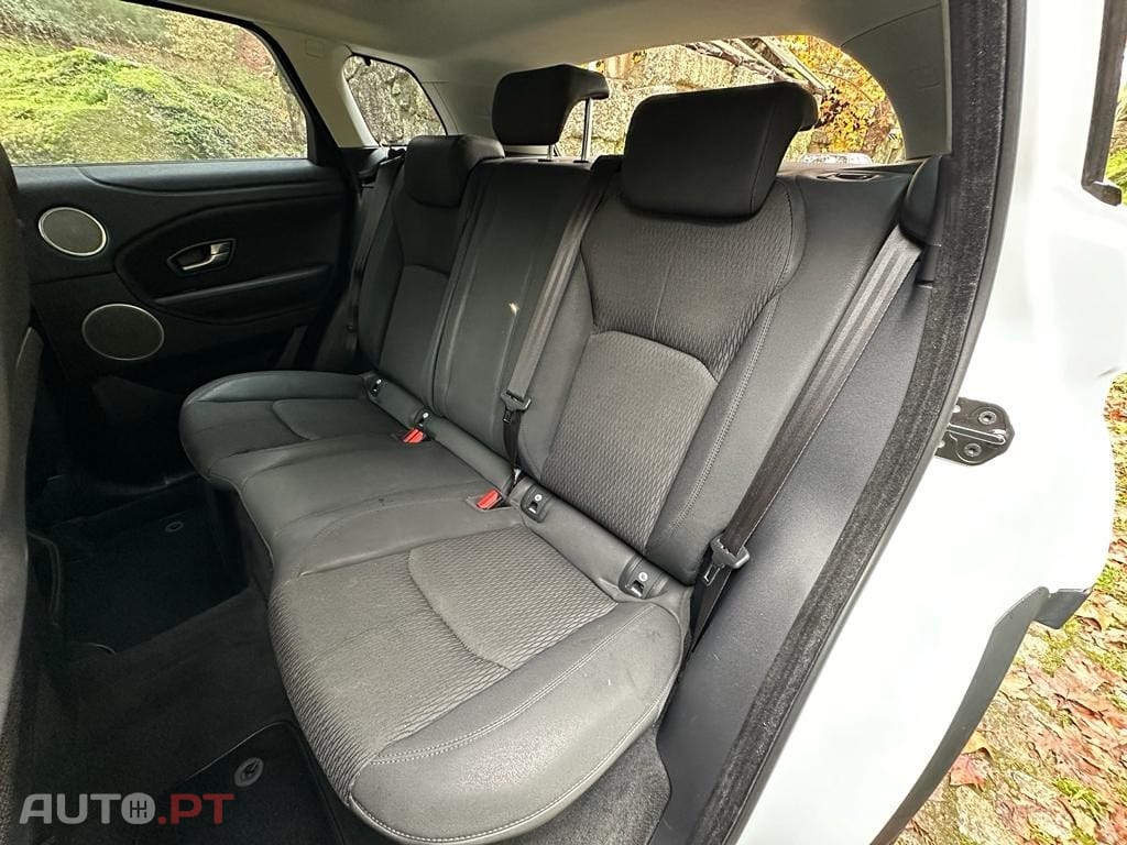 Land Rover Range Rover 2.0 D150 AWD R-Dynamic Auto