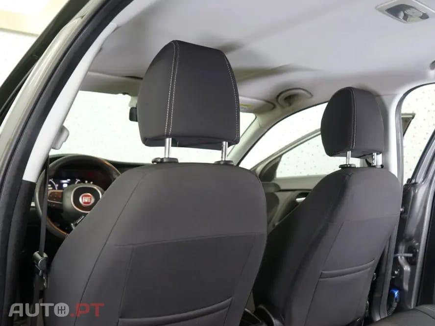 Fiat Tipo 1.3 M-Jet Lounge