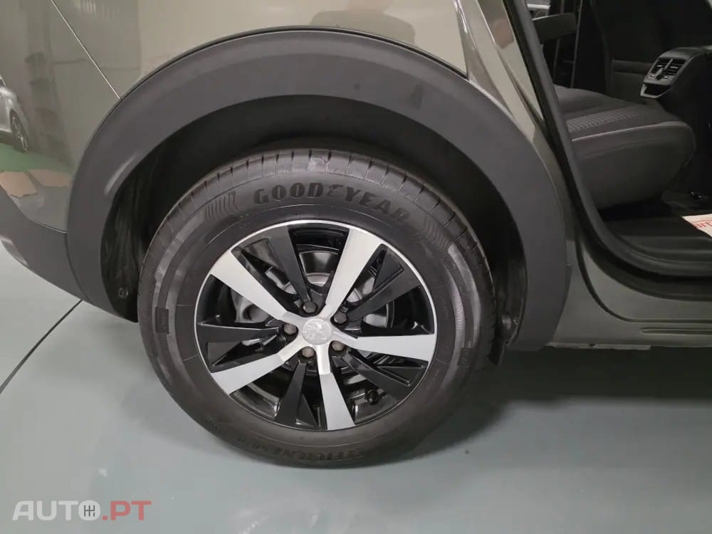 Peugeot 3008 1.5 BLUEHDI ACTIVE