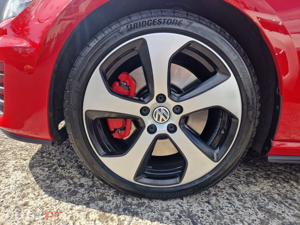Volkswagen Golf 2.0 TSi GTi Performance