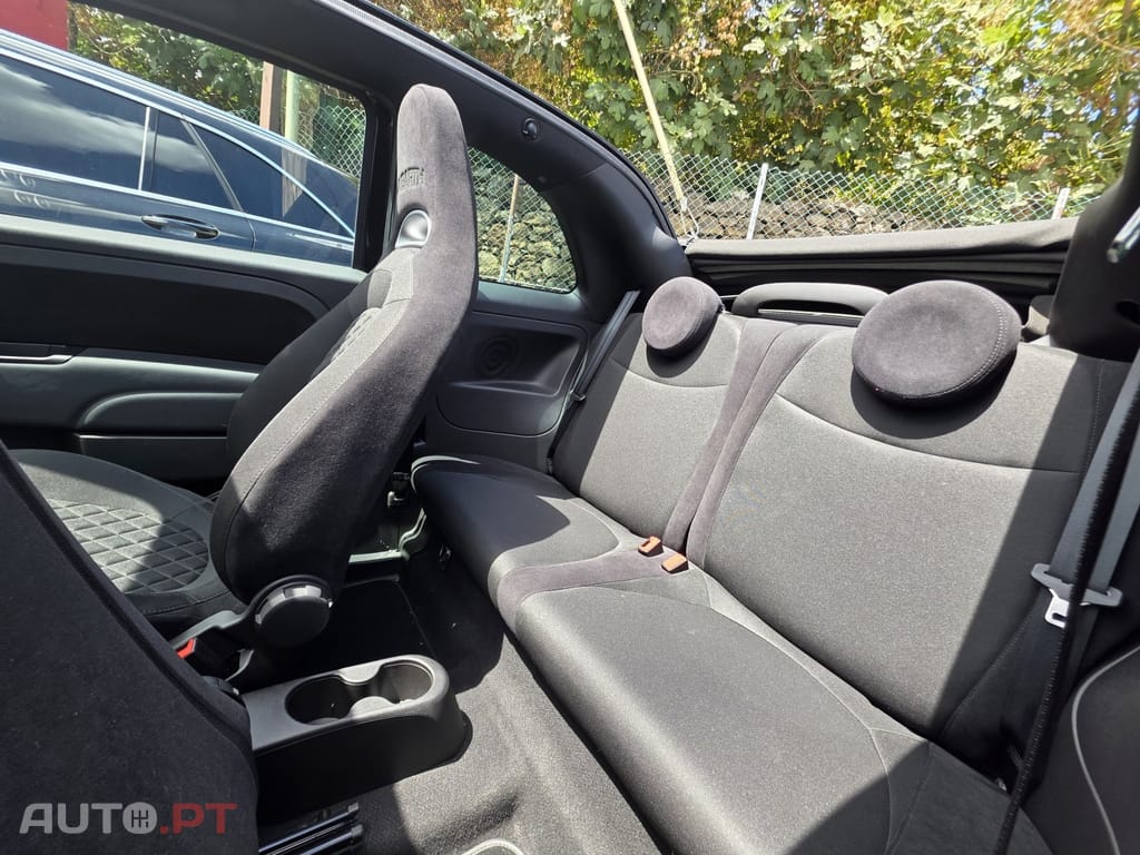 Abarth 695 1.4 T-Jet MTA