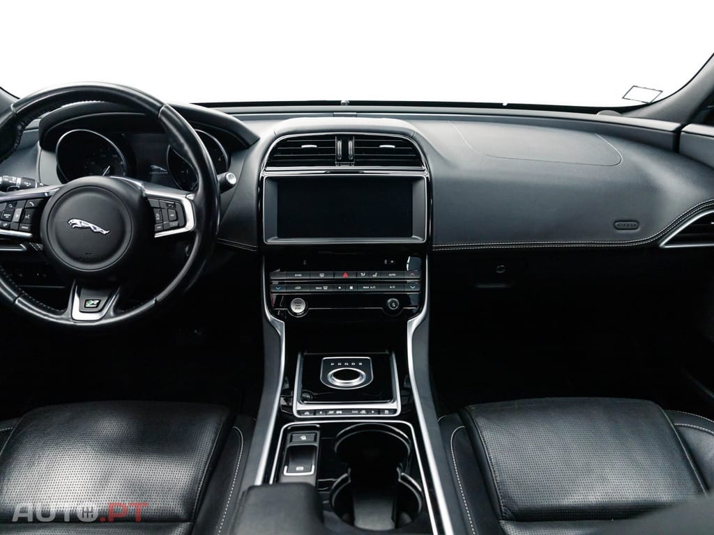 Jaguar XE 2.0 D R-Sport Aut.