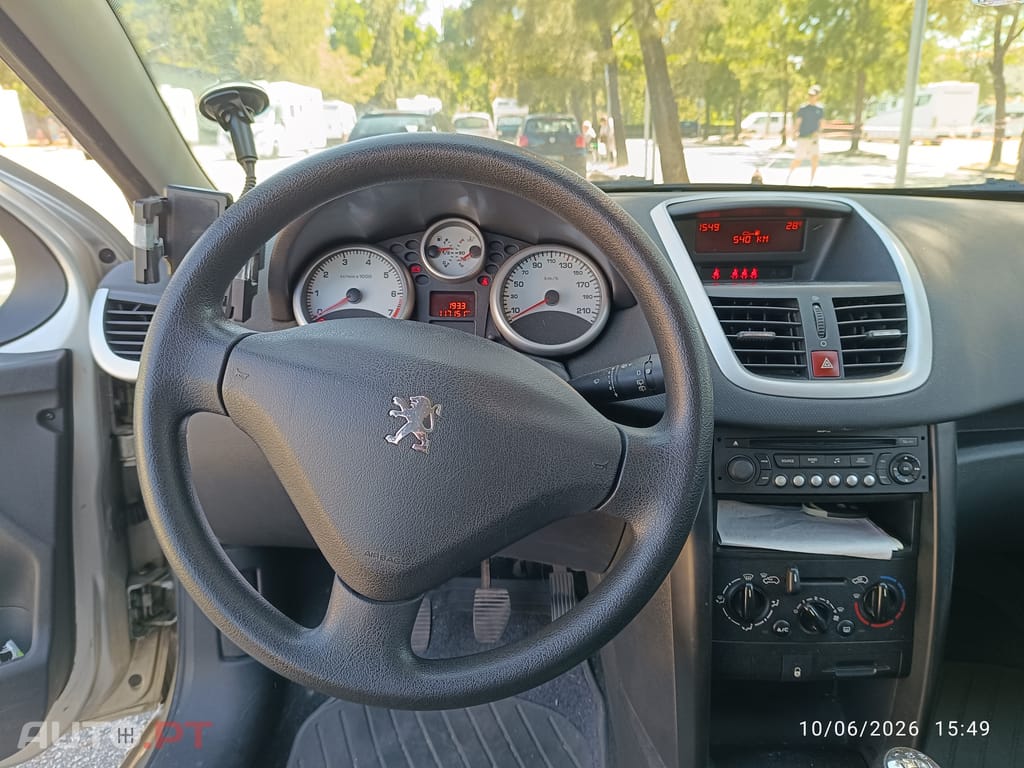Peugeot 207 C