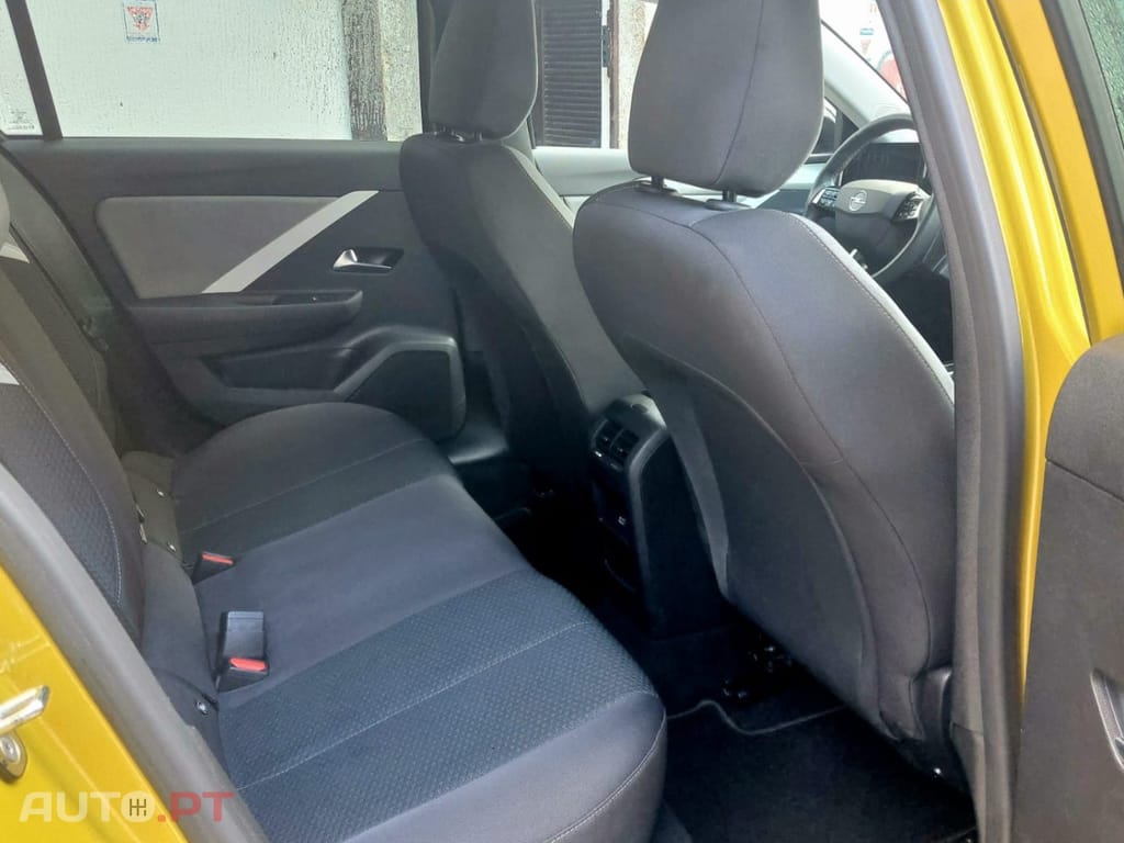 Opel Astra 1.5 D Elegance