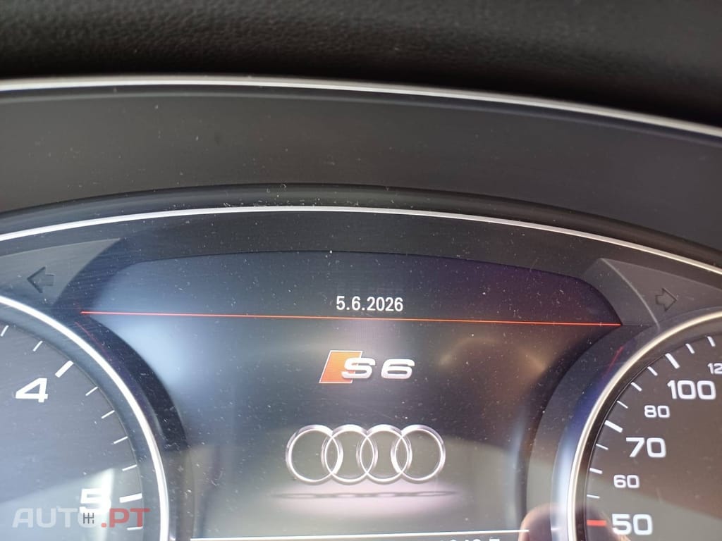 Audi A6 Avant 2.0 TDi Sport S tronic — fotografia 13