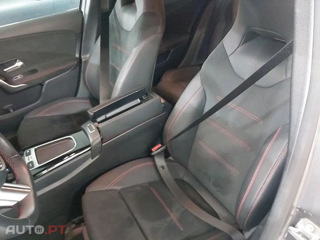 Mercedes-Benz A 250 e