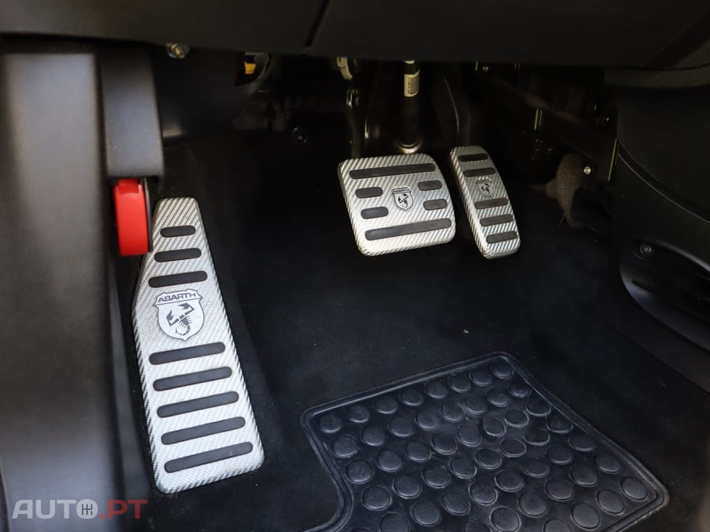 Abarth 500C 1.4 T-Jet Turismo