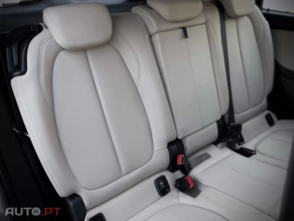 BMW 216 d 7L Line Luxury