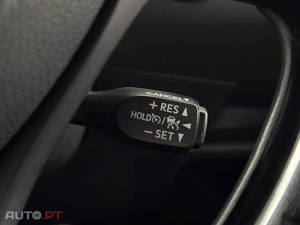 Toyota C-HR 2.0 Hybrid Square Collection