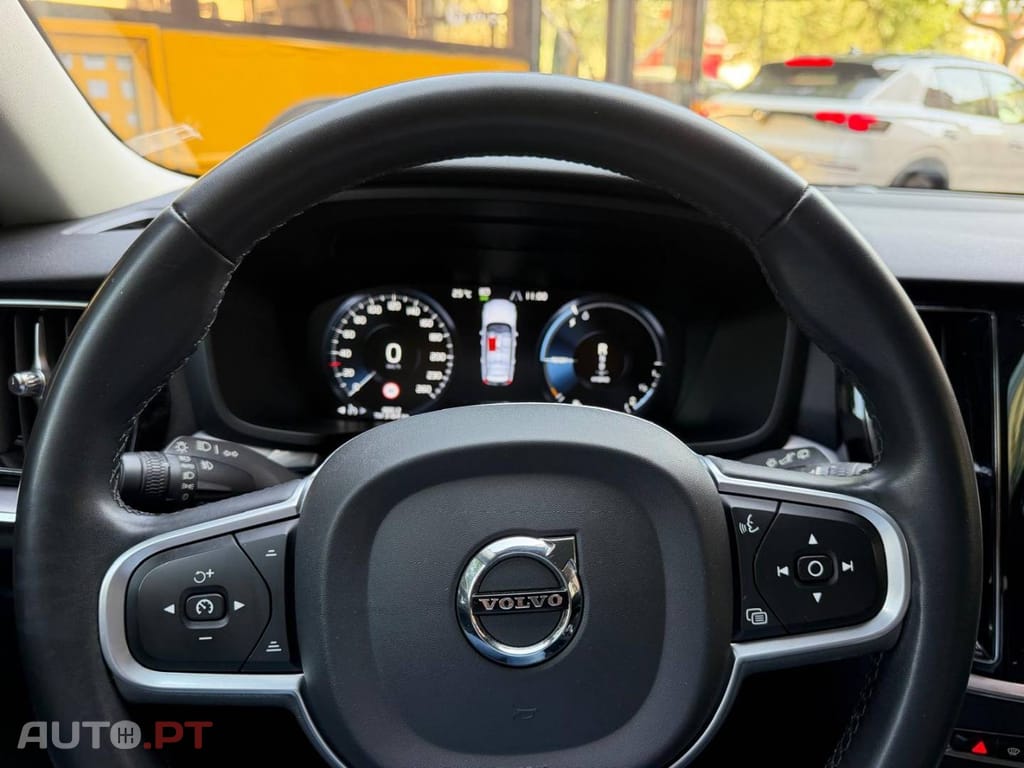 Volvo V60 2.0 T6 AWD TE Inscription Expression
