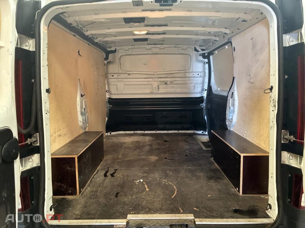 Renault Trafic 2.0 Blue dCi L1H1 EDC