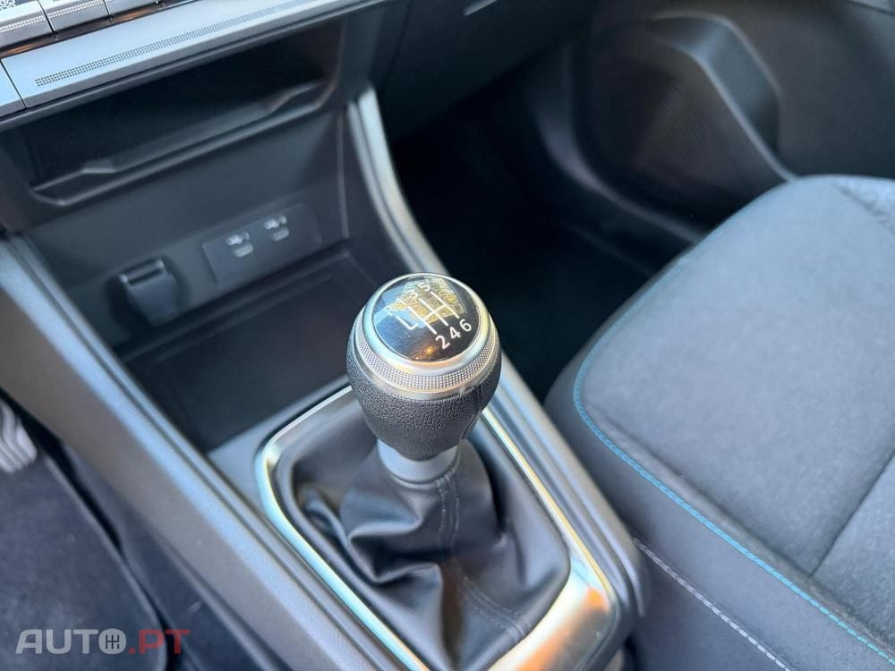 Renault Captur 1.0 TCe Techno Bi-Fuel
