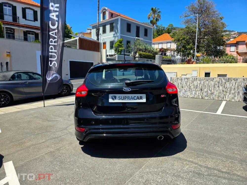 Ford Focus 2.0 TDCi ST-Line