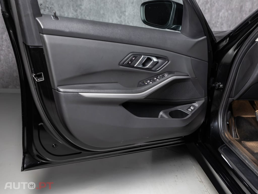 BMW 318 d Touring Aut. Advantage