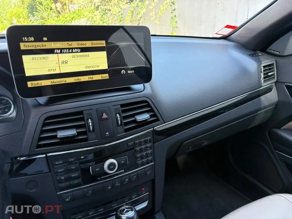 Mercedes-Benz E 350 CGi Avantgarde BlueEfficiency Auto