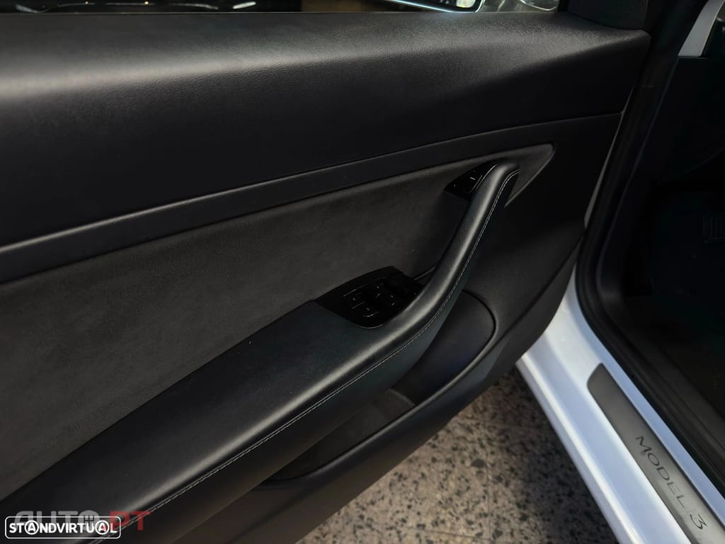 Tesla Model 3 Long Range AWD Dual Motor